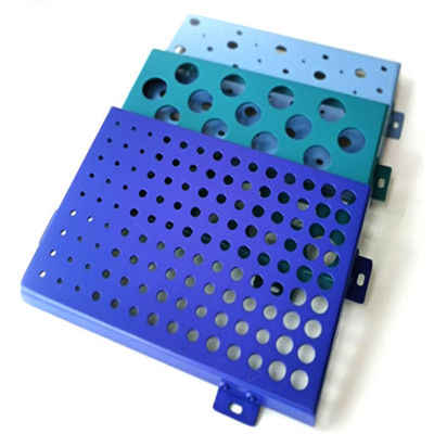 주문 가벼운 구멍을 뚫은 알루미늄 엽기 경화 저항성 0.5mm-6mm 두께 online manufacture