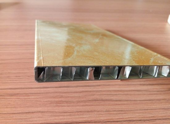 주문 내부 정면 벽 천장 장식 석회 알루미늄 복합판 online manufacture