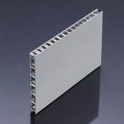 주문 알루미늄 꿀집 샌드위치 패널, 벽 래딩 금속 정면 패널 online manufacture