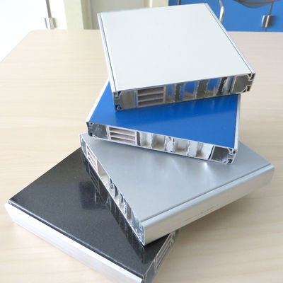 주문 5mm-200mm 알루미늄 클래딩 패널 건물 장식용 샌드위치 된 꿀집 online manufacture
